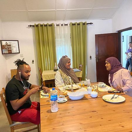 Dions Guest House Negombo Dış mekan fotoğraf