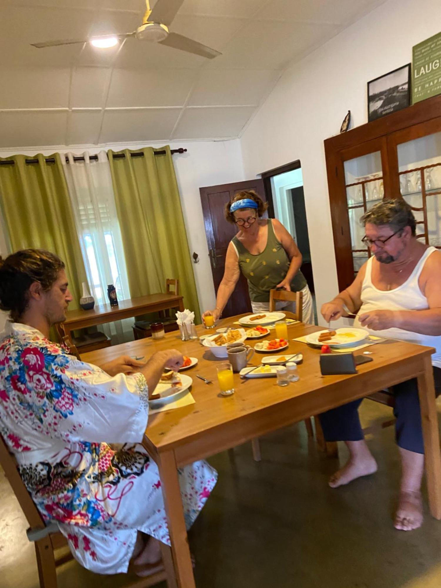 Dions Guest House Negombo Dış mekan fotoğraf