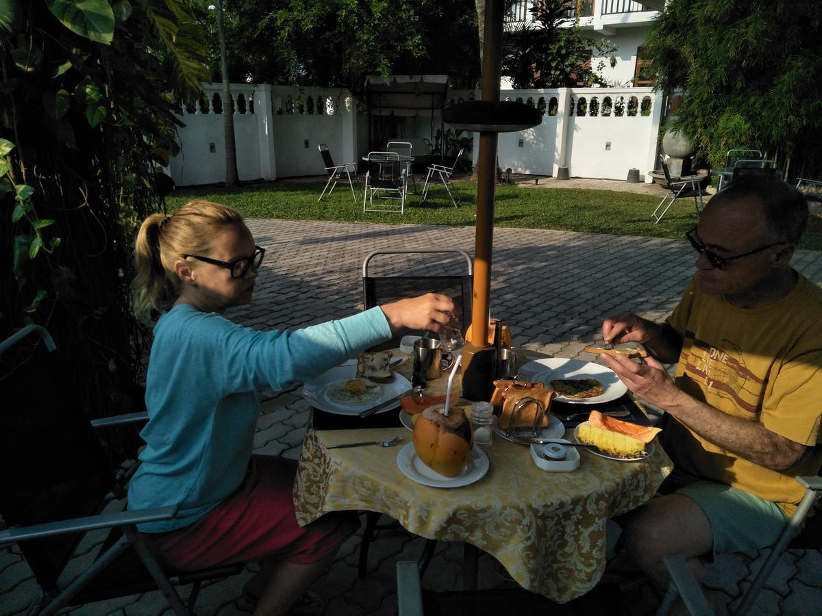 Dions Guest House Negombo Dış mekan fotoğraf